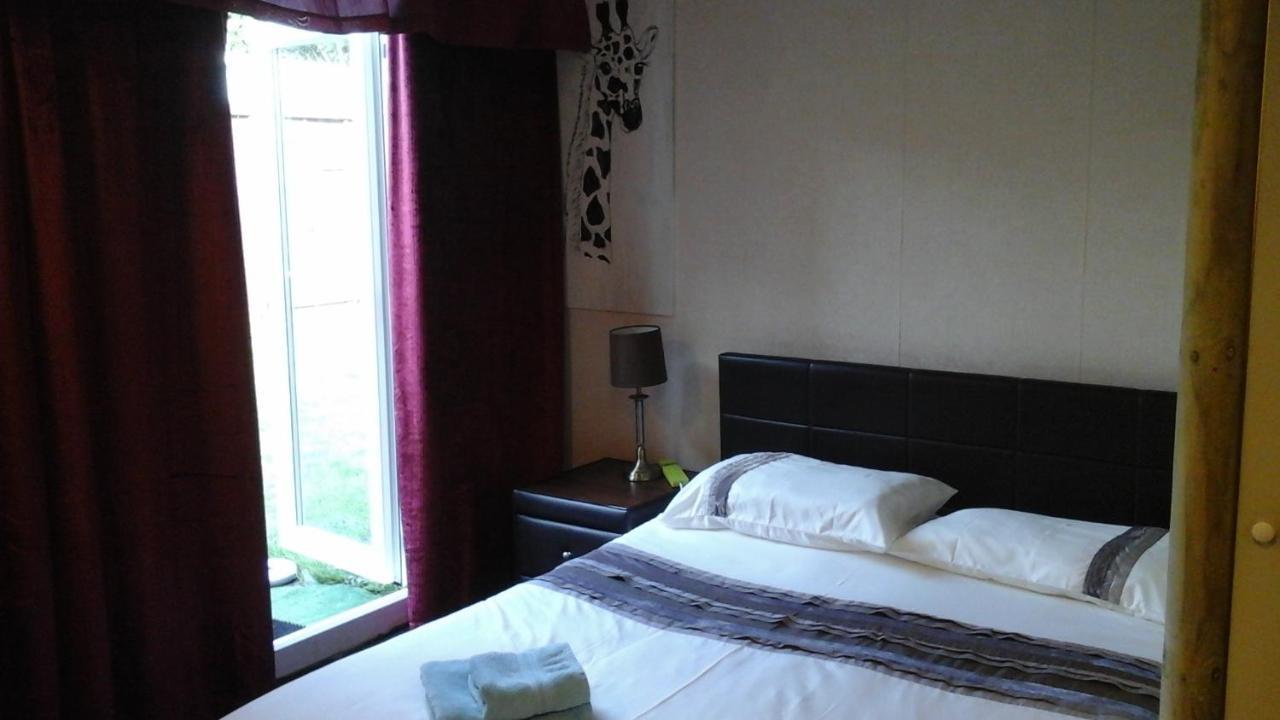Elm House Accommodation Wisbech Extérieur photo