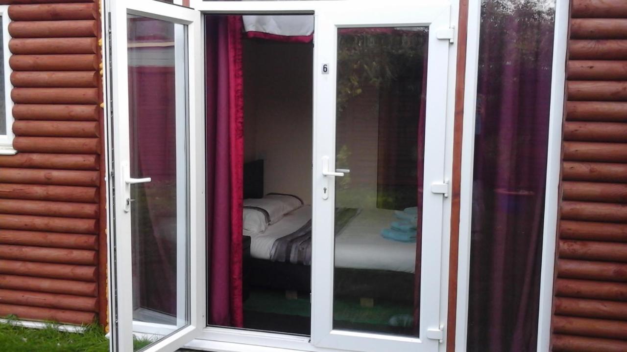 Elm House Accommodation Wisbech Extérieur photo