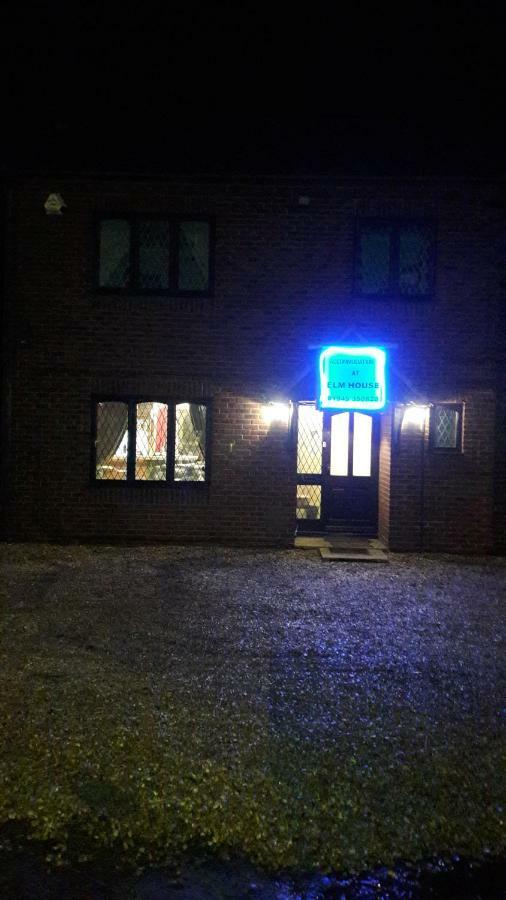 Elm House Accommodation Wisbech Extérieur photo